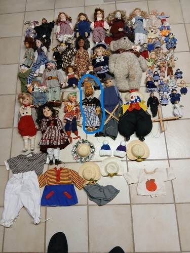 Puppensammlung aus porzellan - puppensammlung,