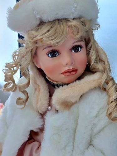 Künstlerpuppe ivana aus - ivana,
