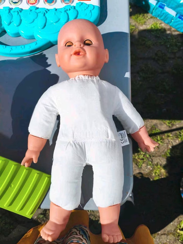 Babypuppe mit stoffkörper und - babypuppe,