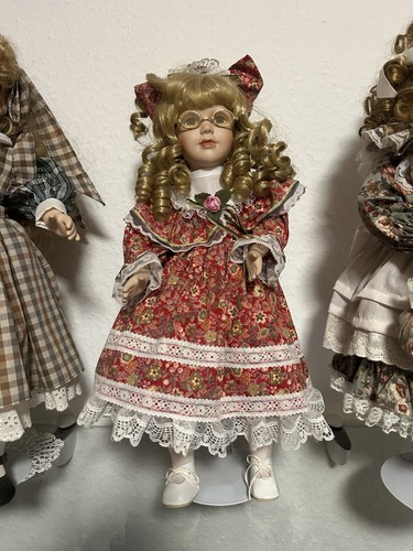 Puppen aus einer sammlung - puppen,