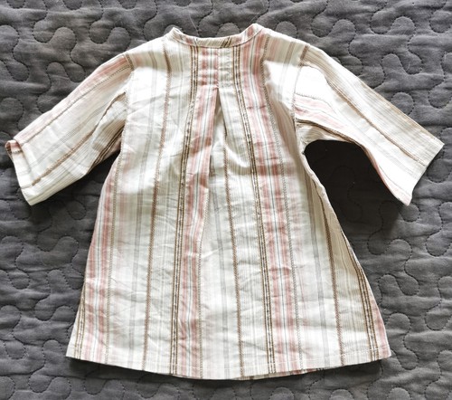 Süsses altes puppenkleid - ,